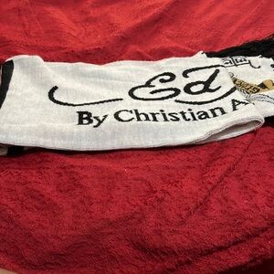 Ed hardy scarf